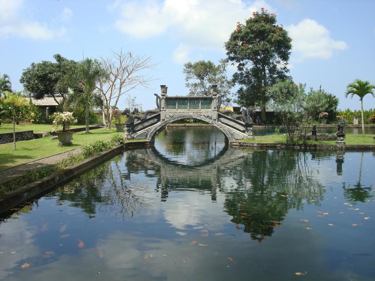 Villa Arjuna Seraya Exteriér fotografie